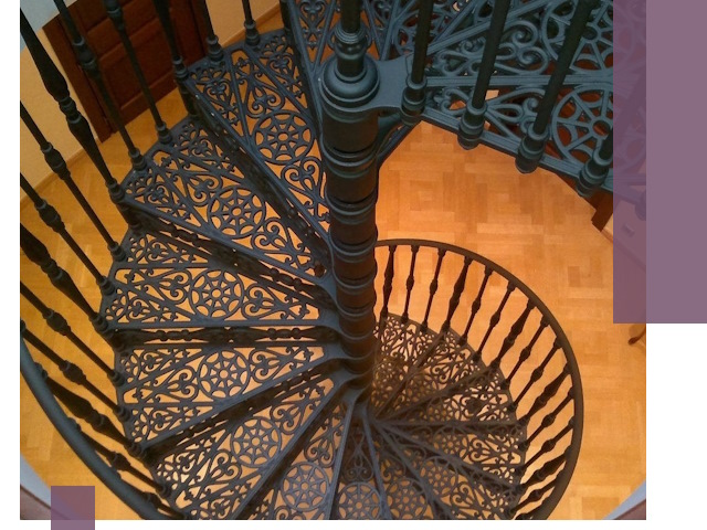 Винтовые лестницы под ключ в Черкесске: производство и монтаж