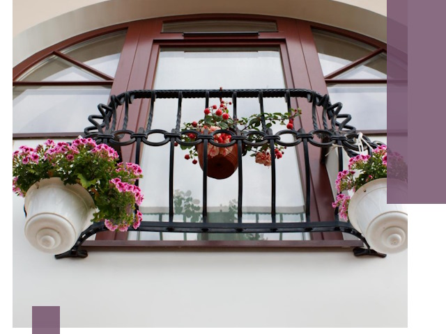 Изготовление и монтаж французских балконов в Черкесске