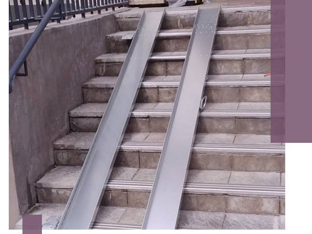 Демонтаж откидных пандусов профессионально в Черкесске