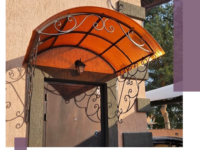 Демонтаж козырьков в Черкесске быстро и безопасно