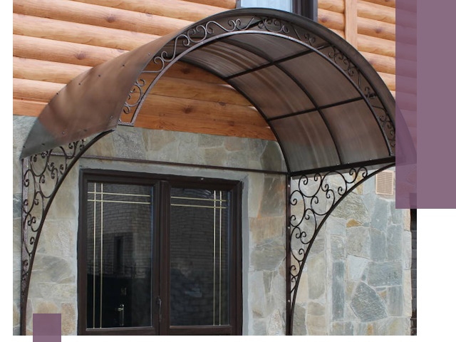 Арочные козырьки под ключ в Черкесске: изготовление и монтаж