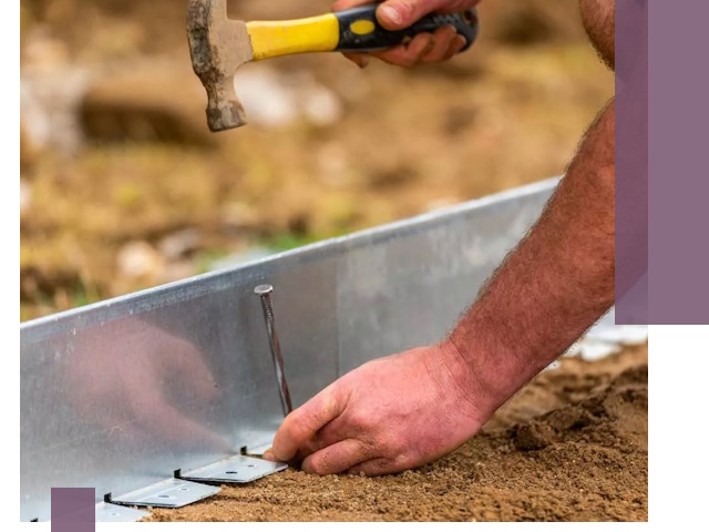 Монтаж металлических бордюров в Черкесске быстро и качественно