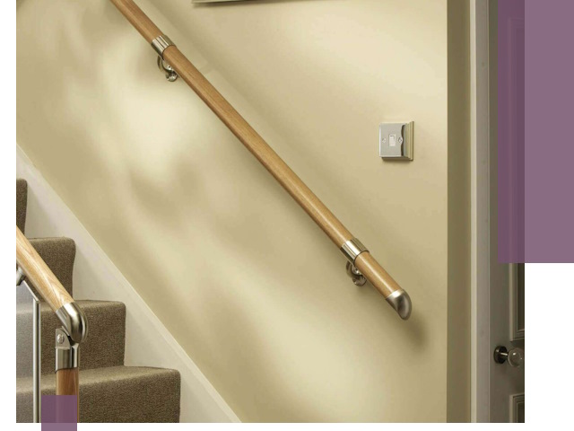 Монтаж пристенных поручней профессионально в Черкесске